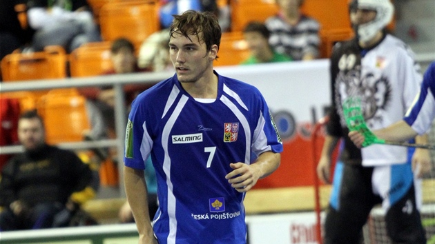 S ELITNÍM ÍSLEM 7. eský florbalový reprezentant Milan Tomaík.