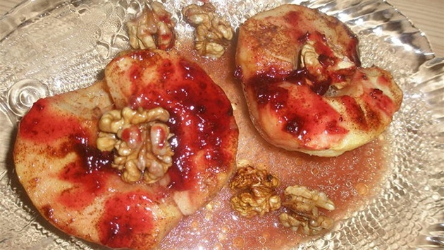 Váno�ní pe�ená jablí�ka