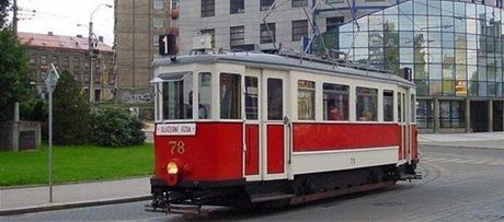 Historická tramvaj v ulicích Liberce