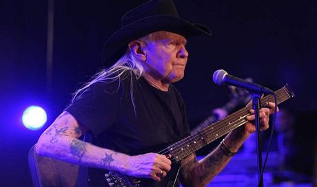 Johnny Winter na XV. roníku festivalu Blues Alive v umperku 