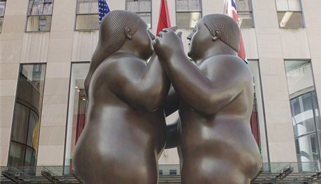 Fernando Botero: Dancers