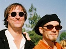 Kapela R.E.M. v kompletní sestav: zleva Bill Berry, Mike Mills, Peter Buck a...