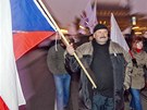 Píznivci Dlnické strany sociální spravedlnosti táhli 17. listopadu Prahou. 