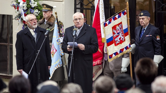 Prezident Vclav Klaus pronesl projev u prask Hlvkovy koleje u pleitosti 17. listopadu 1939 a 1989