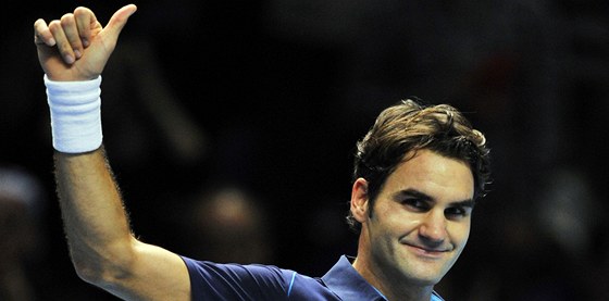DVOD K ÚSMVU. Roger Federer se raduje, na Turnaji mistr v semifinále práv