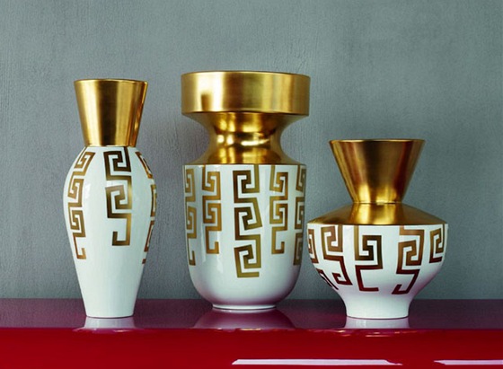 Porcelnov doplky zdoben zlatem Rosenthal meets Versace.