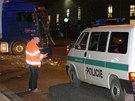 Nehoda autobusu MHD s nákladním autem v Plzni (21.11.2011)