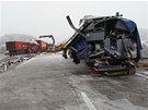 Dálnici D1 uzavela hromadná nehoda pti kamion na 106. kilometru. 23.11.2011