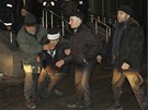 Ped oblastním úadem v Doncku kolabuje jeden z veterán, kteí protestují