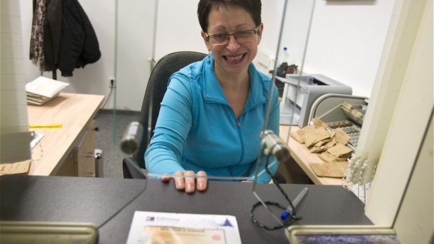 Varnsdorf zaal vyplácet dávky stravenkami.