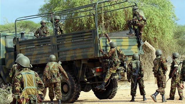 Ketí vojáci se chystají na vojenskou akci v Somálsku (18. íjna 2011)  
