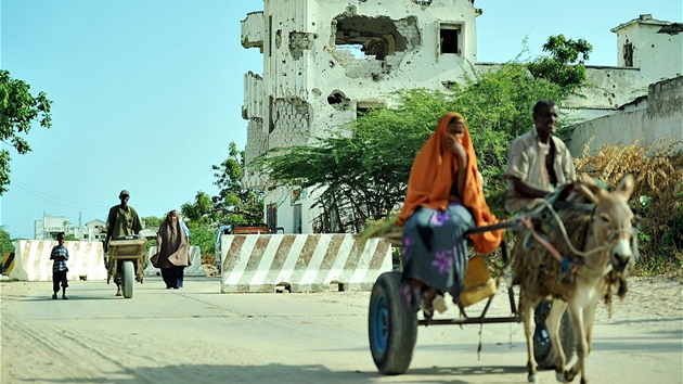 Na Mogadiu se tce podepsalo dvacet let boj (6. íjna 2011)
