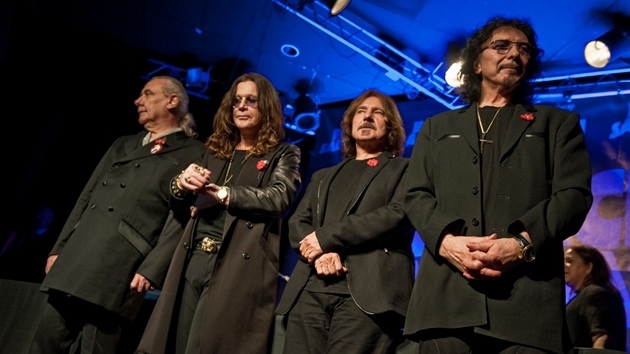 Kapela Black Sabbath oznamuje svj návrat na koncertní pódia a nahrávání nového