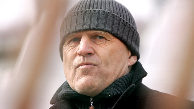 Jaroslav Hebík, trenér eské fotbalové reprezentace do 19 let (17. února 2008)