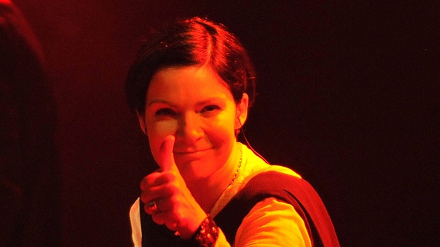 Anna K. pokřtila 24. 11. 2011 v Lucerna Music Baru nové album Relativní čas.