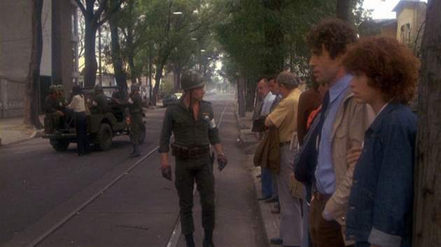 Podle tragédie amerických novinářů v Chile byl v roce 1982 natočen film Nezvěstný.