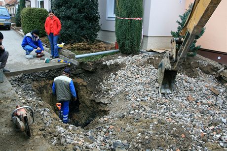 Kvli porue na vodovodním adu se ve Velkých Pavlovicích zítil sklep a...