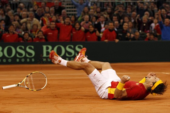 BOJOVNÍK ZA VLAST. panlský tenista Rafael Nadal je pro úast v Davis Cupu v barvách panlska ochotný obtovat hodn.