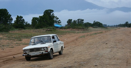 igulík místních obyvatel Us-Barguzinu, takhle se tady bn jezdí. 