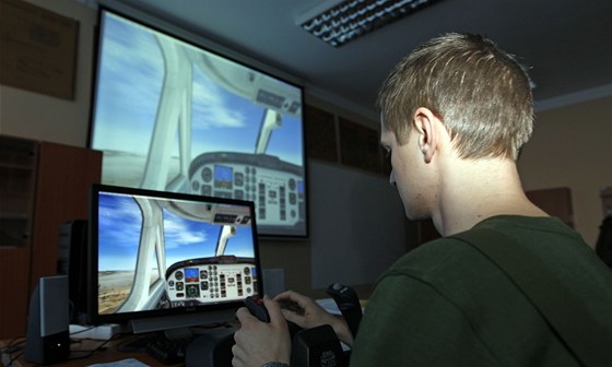 Centrum leteckého výcviku v Pardubicích bude učit americké piloty létat na...