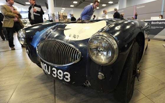 Nerestaurované auto Austin-Healey z nejvtí nehody v historii motoristického