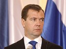 Dmitrij Medvedv na tiskové konferenci po podpisu smluv mezi Ruskem a eskem.