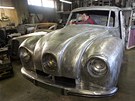 Renovace Tatry 87 z roku 1947 v kopivnické restaurátorské firm pokrauje. (3.