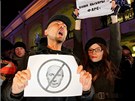 Opoziní aktivisté protestují v Petrohrad proti prbhu parlamentních voleb....