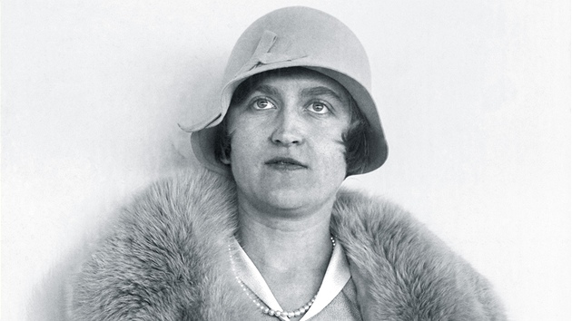 Huguette Clarková na snímku ze srpna 1930