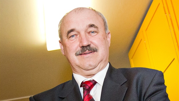 Na ministerstvu zdravotnictví kon�í první nám�stek ministra Hegera Vladimír