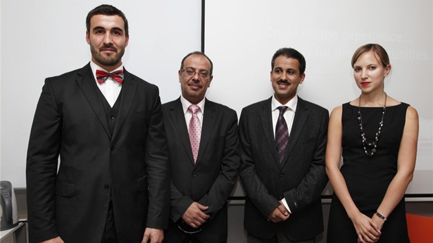 Martin Vrba  ze sploenosti G5 Plus, Khaled Al Oteib z ambasdy Sadsk Arbie, Abdul Wahab  z nemocnice Dr Sulaiman Al Habib Hospital a Zuzana Babilonov z G5 Plus