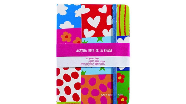 Veselý zápisník v designu panlské návrháky Agatha Ruiz de la Prada, 75 K