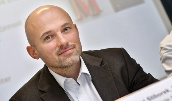 Michal Stiborek, námstek editele IKEM pro ekonomiku a provoz