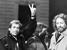 BRNO LEDEN 1990. Václav Havel, hudebník Ladislav Kantor a divadelník Petr