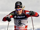 JE TO DINA. Norka Therese Johaugová na trati kvalifikace sprintu.
