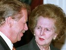 Nkdejí britská pedsedkyn vlády Margaret Thatcherová a Václav Havel v roce
