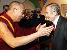 Václav Havel se setkal s tibetským duchovním vdcem Dalajlamou. (10. prosince