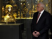 Prezident Václav Klaus otevřel expozici Svatovítského pokladu v kapli sv. Kříže.