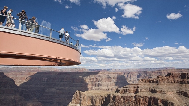 Vyhlídka Skywalk v Grand Canyonu