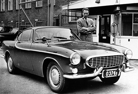 Volvo P1800