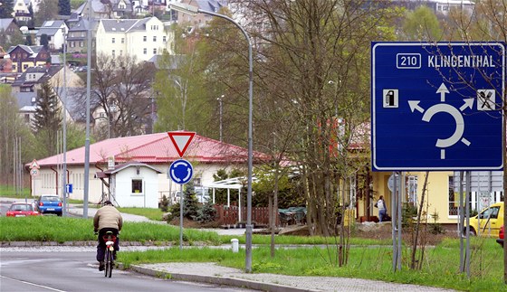 Obec Jindichovice protestuje proti otevení hraniního pechodu