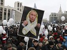 V centru Moskvy demonstrují desetisíce nespokojených Rus. Vadí jim výsledek