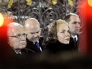 Prezident Václav Klaus, Dagmar Havlová a její dcera Nina Vekrnová pi...