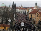 Smutení prvod za autem s ostatky bývalého prezidenta Václava Havla (21.