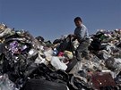 Skládka Bordo Poniente iví stovky Mexian, kteí hledají mezi odpadem