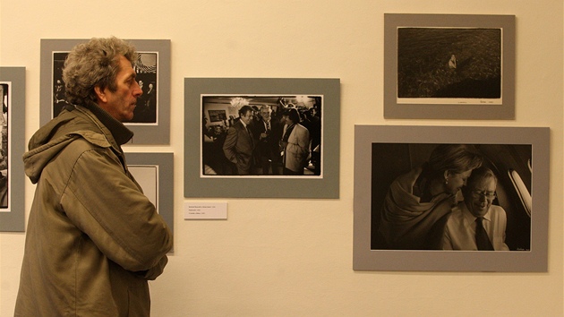 Fotografie Oldicha káchy v jablonecké galerii My zachycují Václava Havla od