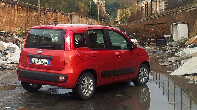 Fiat Panda v Neapoli