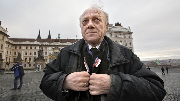 Otakar Olbort vyrazil ve 4 hodiny ráno vlakem z Ostravy, aby se mohl naposledy