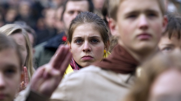 Minuta ticha za Vclava Havla na ndvo Praskho hradu. (23. prosince 2011)