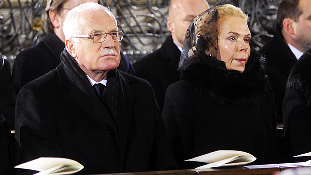 Livia Klausová, Václav klaus, Dagmar Havlová a Nina Vekrnová v katedrále sv.